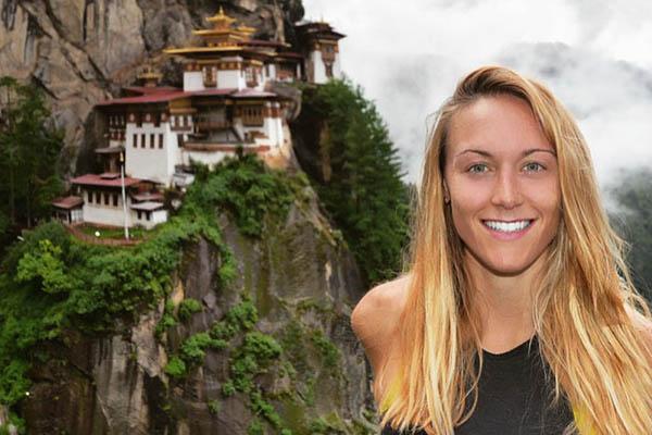 Una chica de 27 años se convierte en la primera mujer en visitar todos los países del mundo -0